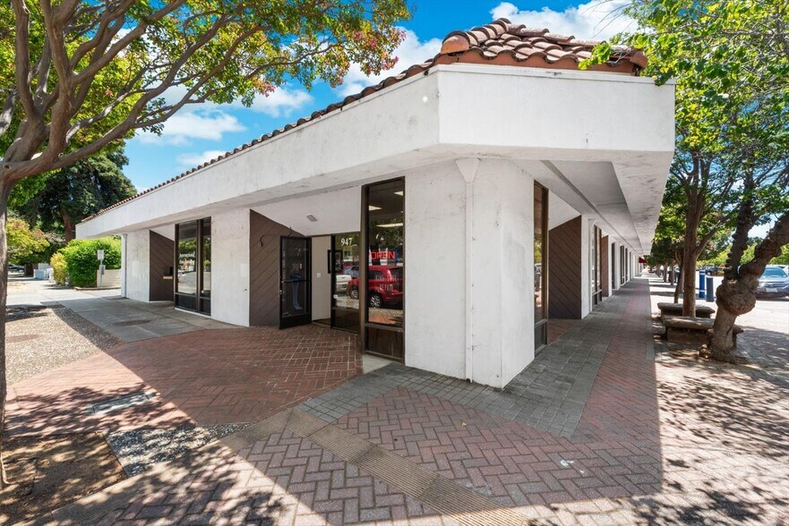 More Photos Of 945 Empire St, Fairfield Freestanding For Sale