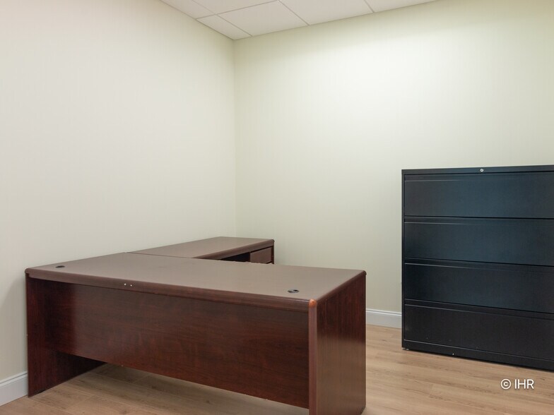 More Photos Of 15300 S Jog Rd, Delray Beach Medical For Sale