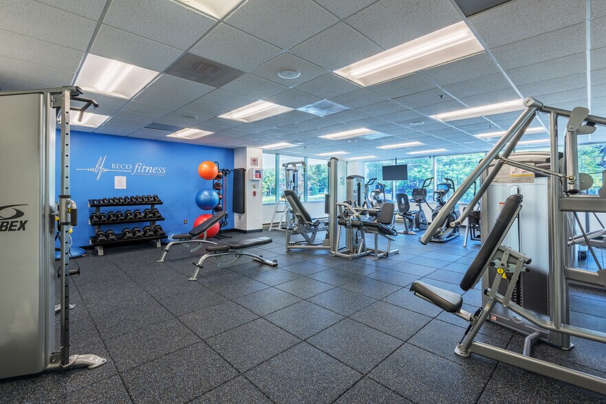 More Photos Of 5285 Shawnee Rd, Alexandria Office For Lease