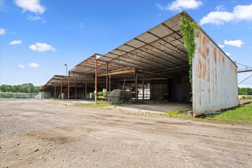 More Photos Of 119 E 6th Ave, Pamplico Industrial For Sale