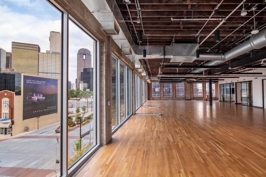 More Photos Of 2200 Main St, Dallas Loft Creative Space For Lease