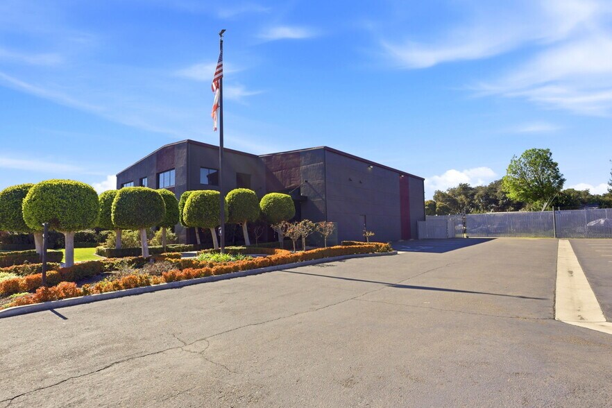 Primary Photo Of 225 Demeter St, Palo Alto Office Residential For Lease