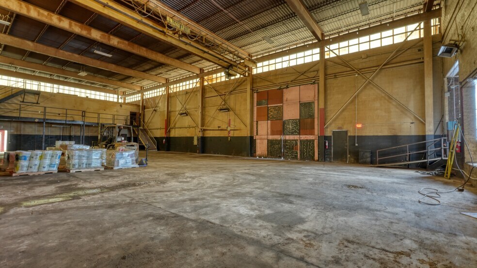 More Photos Of 120 Graham St, Zanesville Warehouse For Sale