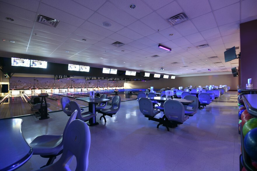 More Photos Of 122 W 900 N, Payson Bowling Alley For Sale