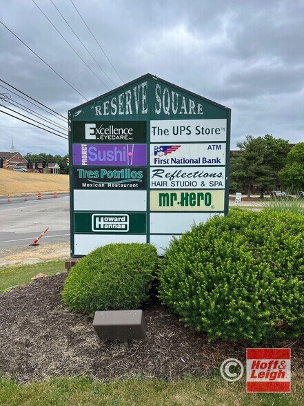 More Photos Of 3575 Medina Rd, Medina Storefront For Sale