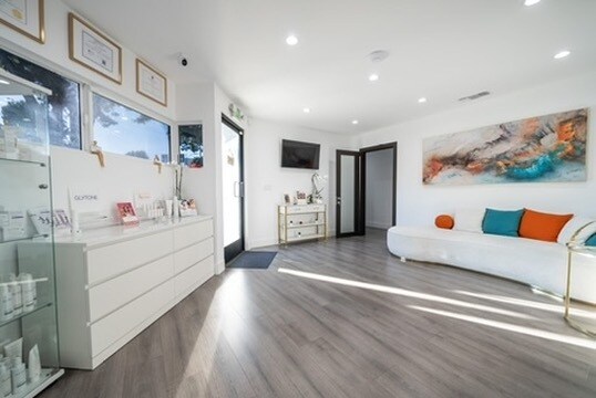 More Photos Of 2020 N Glenoaks Blvd, Burbank Medical For Lease