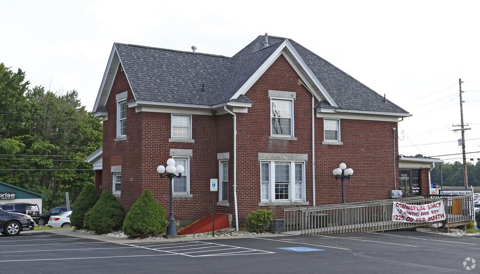 More Photos Of 101 Oak Ridge Dr, Butler Office For Sale