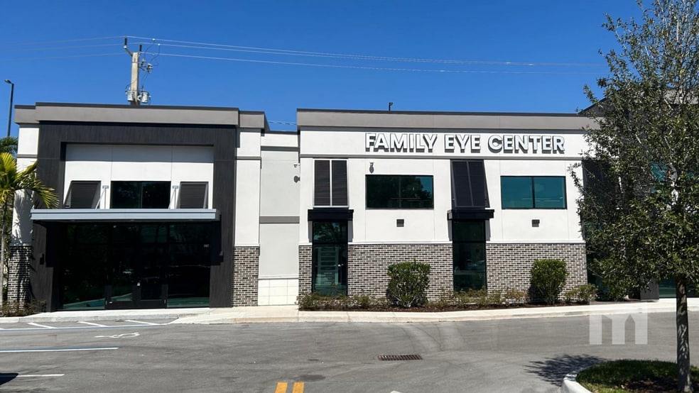 More Photos Of 9090 W State Road 84, Davie Freestanding For Lease