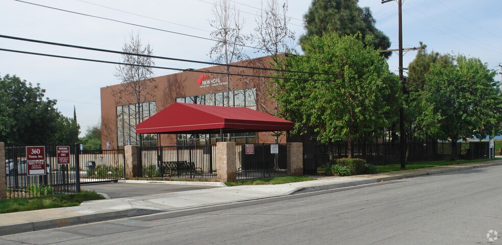 More Photos Of 350 Vinton Ave, Pomona Medical For Lease