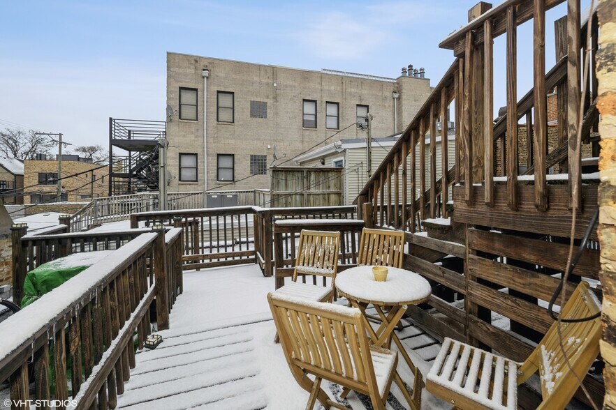 More Photos Of 1956 W Armitage Ave, Chicago Storefront Retail Residential For Sale