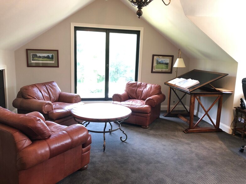 More Photos Of 500 Main St, Armonk Office For Sale