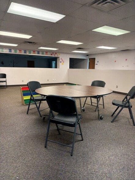 More Photos Of 4155 Old Sibley Memorial Hwy, Eagan Research And Development For Sale