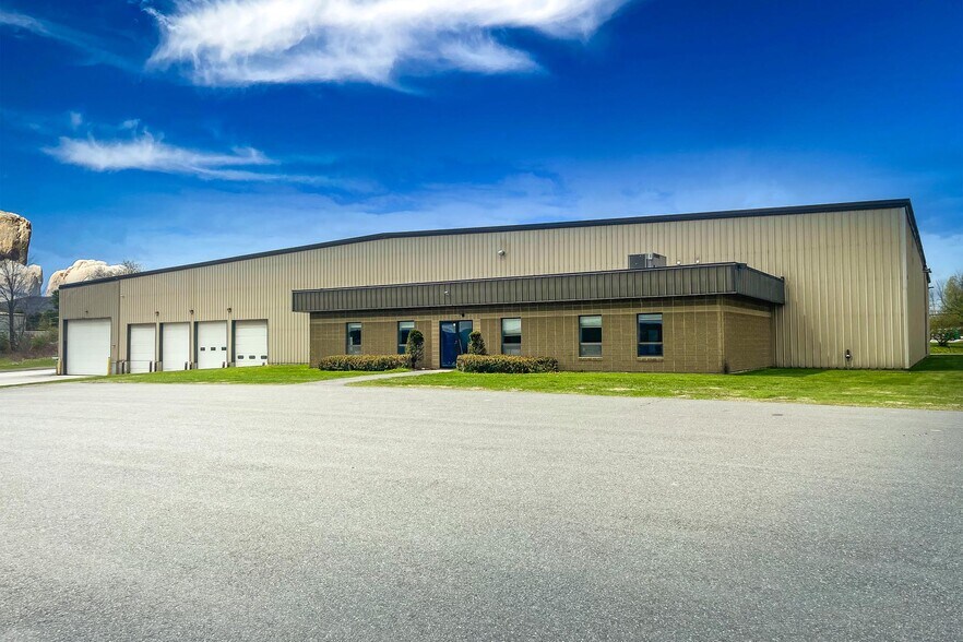 Primary Photo Of 308 Industrial Ln, Berlin Industrial For Lease