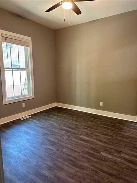 More Photos Of 1327 Park St, Bowling Green Apartments For Sale