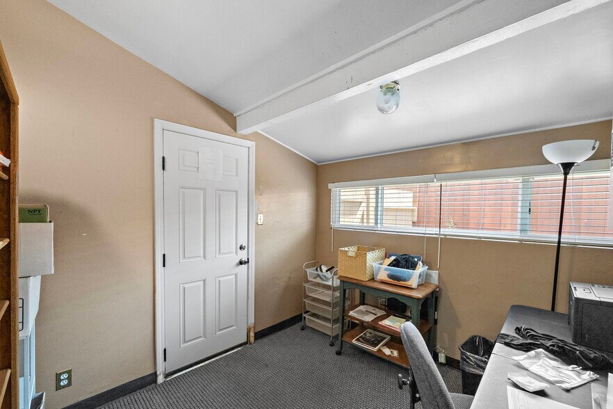 More Photos Of 700 S Brea Blvd, Brea Office Residential For Sale