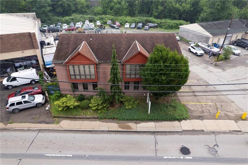 More Photos Of 1641 Saw Mill Run Blvd, Pittsburgh Light Manufacturing For Sale