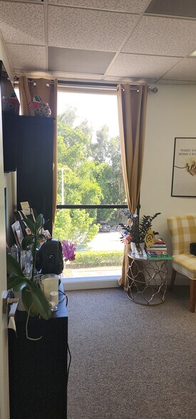 More Photos Of 9050 Pines Blvd, Pembroke Pines Coworking Space