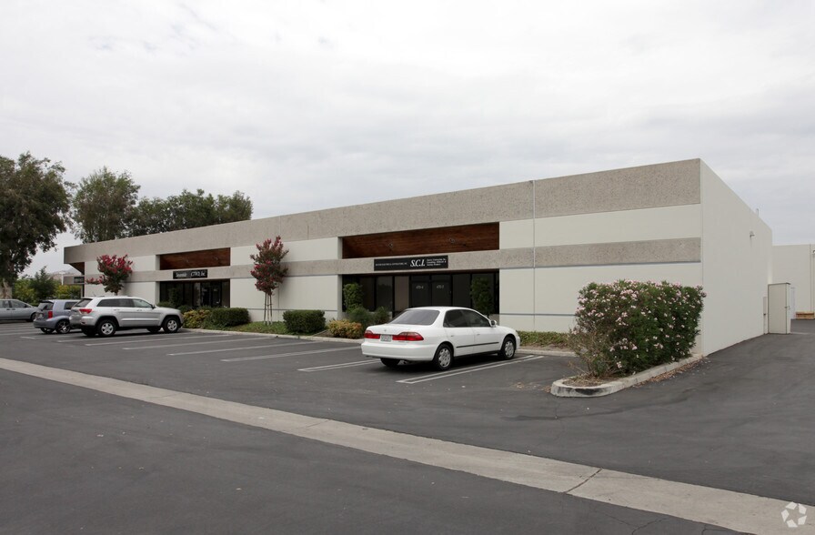 More Photos Of 410 Princeland Ct, Corona Unknown For Lease