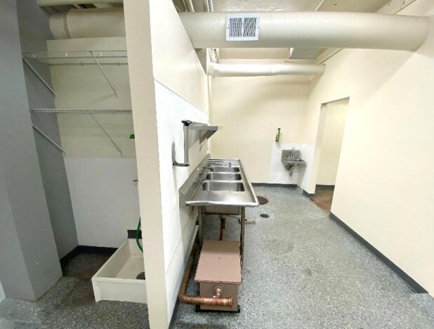 More Photos Of 1332 N Halsted St, Chicago Loft Creative Space For Lease