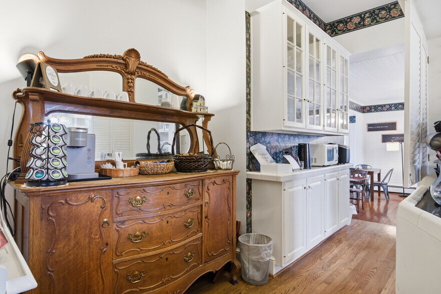 More Photos Of 311 E Main St, Christiansburg Hospitality For Sale