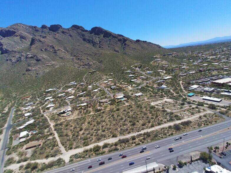 More Photos Of 9050 N Oracle Rd, Oro Valley Land For Sale