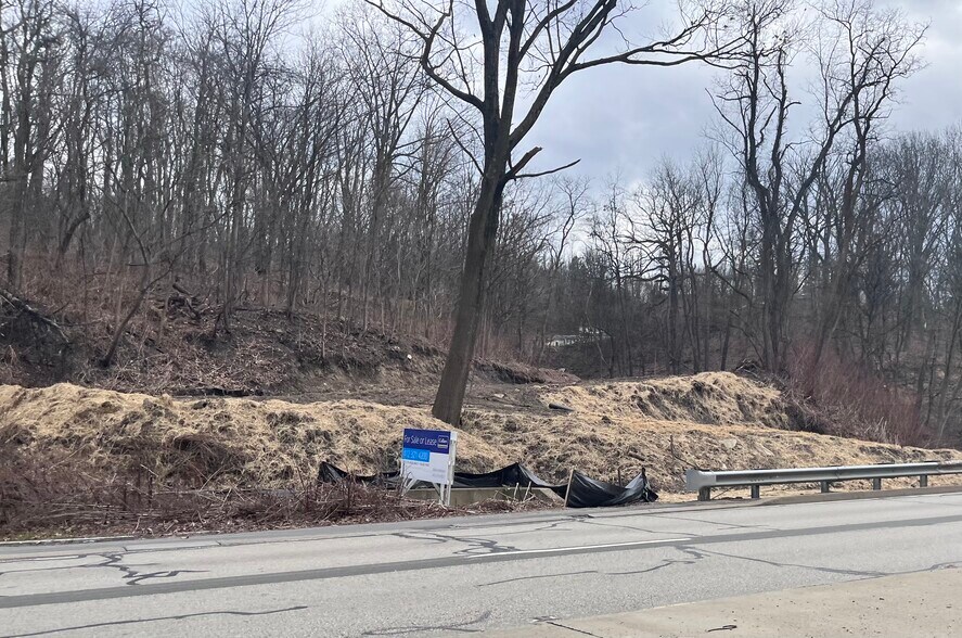 More Photos Of Banksville Road, Pittsburgh Land For Sale