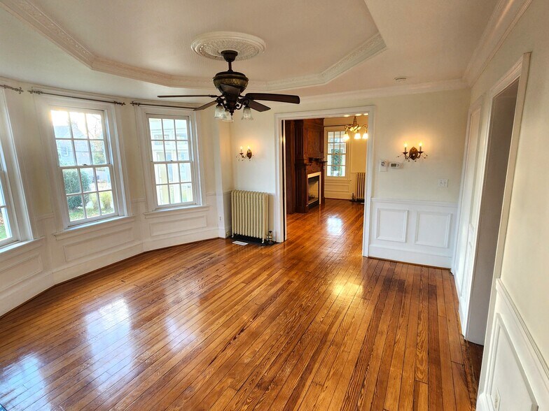 More Photos Of 3134 Butler Pike, Plymouth Meeting Office Residential For Lease