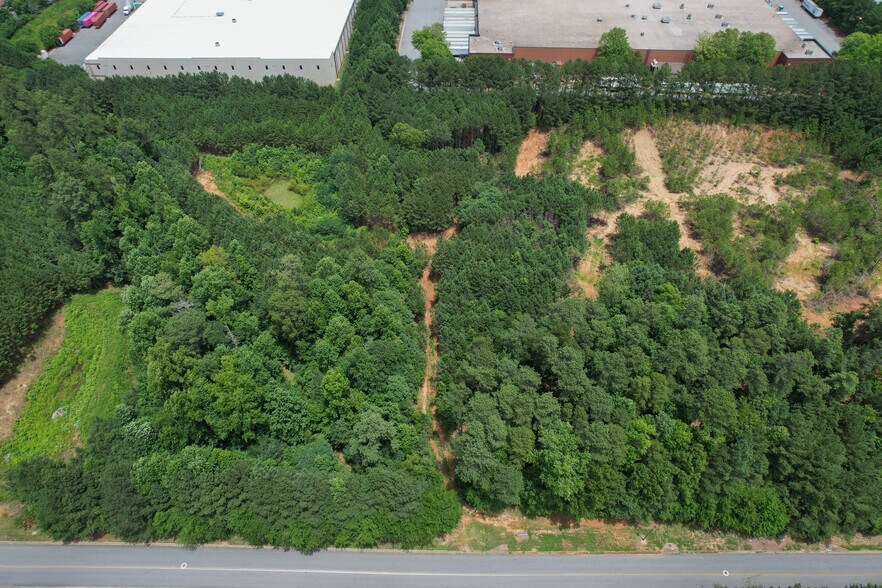 More Photos Of 2805 Vista Ridge Dr, Suwanee Warehouse For Lease