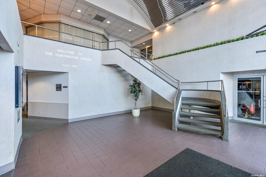 More Photos Of 775 Park Ave, Huntington Medical For Lease