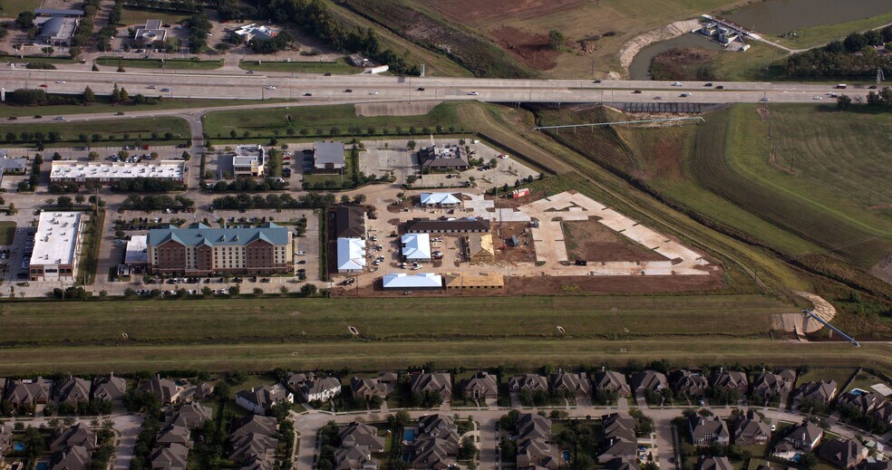 More Photos Of 800 Bonaventure Way, Sugar Land Medical For Sale