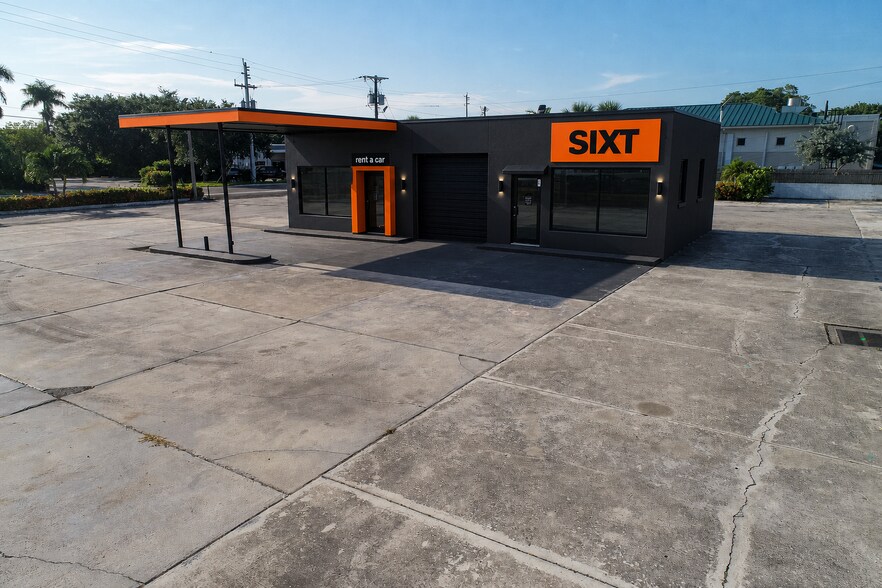 More Photos Of 2000 Okeechobee Blvd, West Palm Beach Auto Dealership For Sale