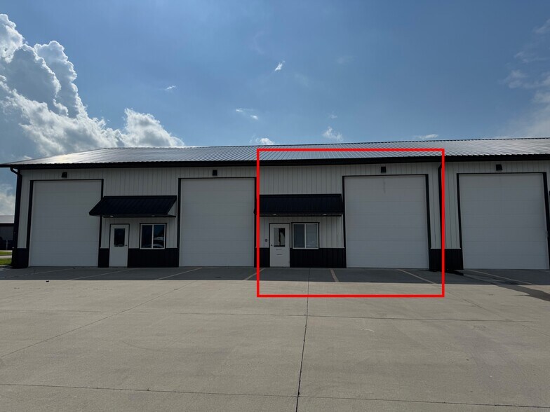 More Photos Of 200 Greenfield Dr, Tiffin Industrial For Sale