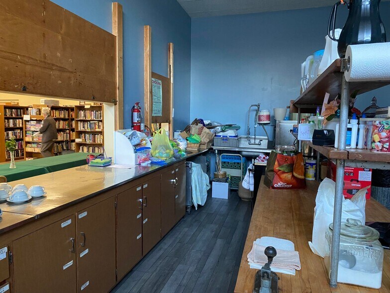 More Photos Of 16 Hillcrest Dr, Ravena Specialty For Sale