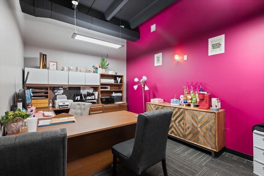 More Photos Of 7 S 4th St, Council Bluffs Health Club For Sale