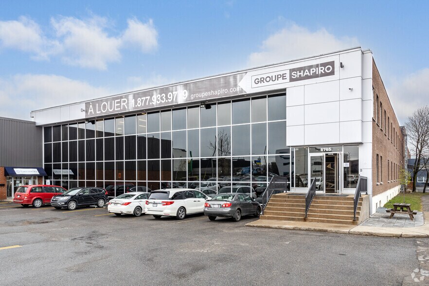 More Photos Of 3700 Rue Griffith, Montréal Coworking Space