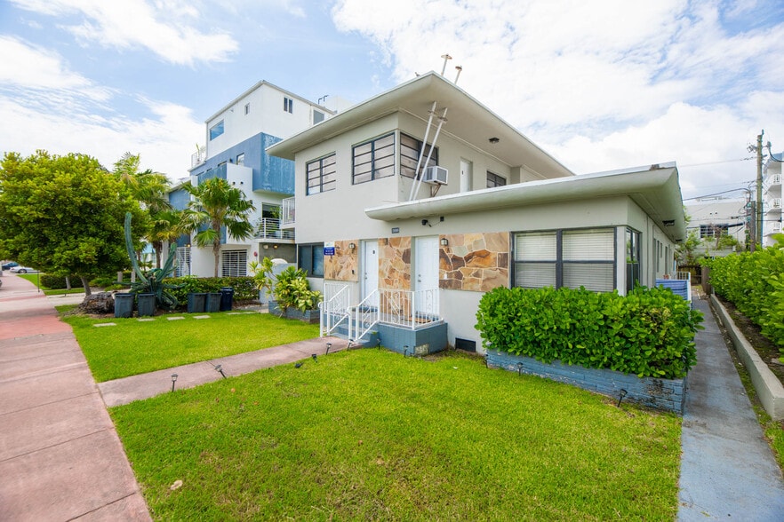 More Photos Of 1980 Biarritz Dr, Miami Beach Apartments For Sale