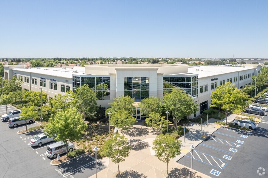 More Photos Of 1430 Blue Oaks Blvd, Roseville Office For Lease