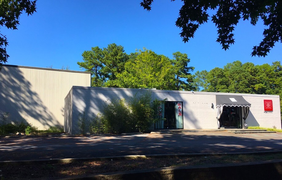 Primary Photo Of 5601 Spring Ct, Raleigh Flex For Lease