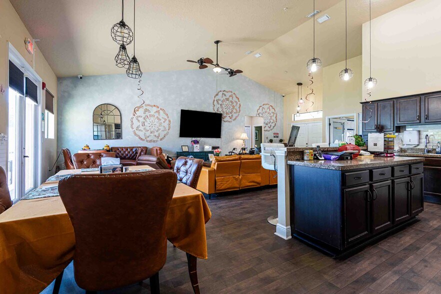 More Photos Of 13031 Partridge St, Spring Hill Assisted Living For Sale