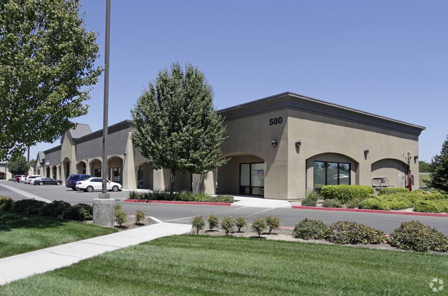 More Photos Of 580 N Wilma Ave, Ripon Office For Lease
