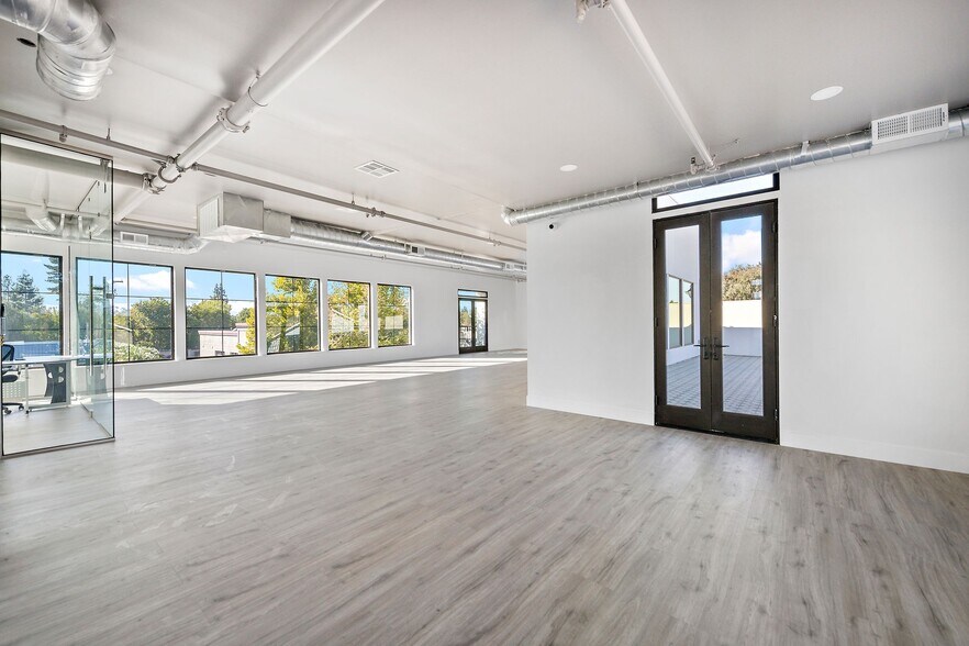 More Photos Of 2220 Winchester Blvd, Campbell Storefront Retail Office For Sale