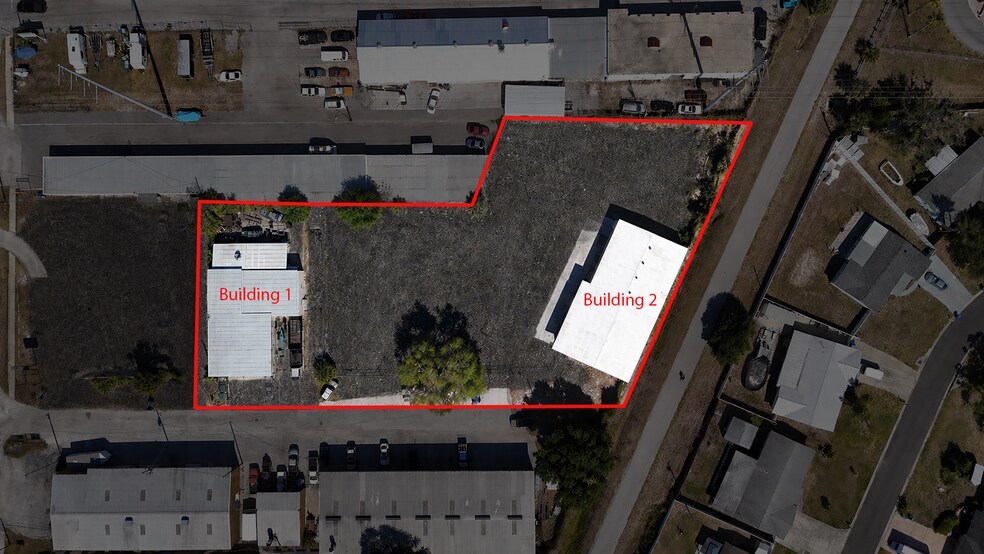 More Photos Of 11050 70th Ave, Seminole Warehouse For Lease