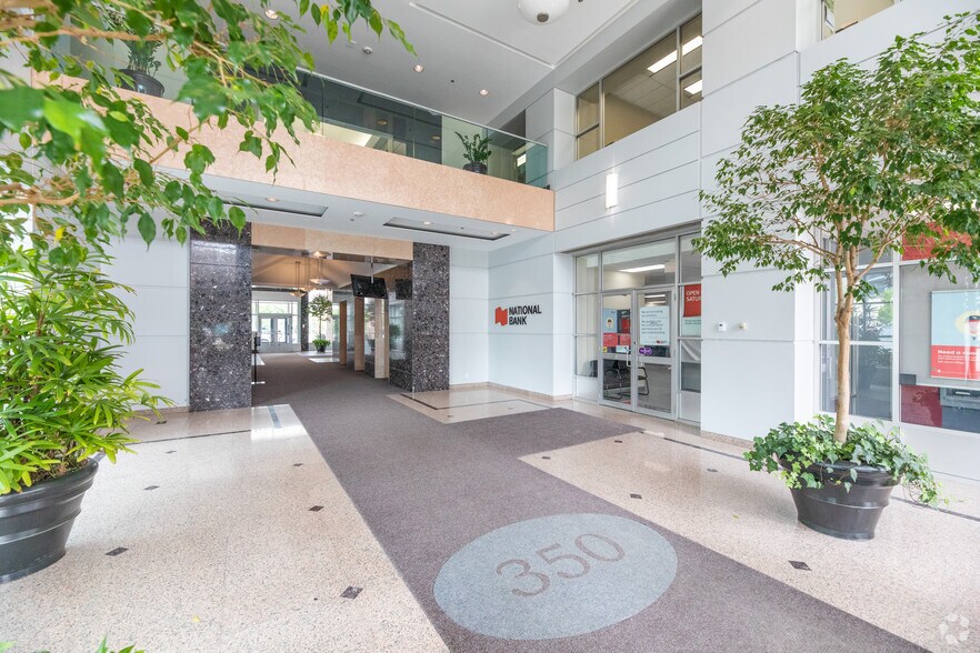 More Photos Of 350 Burnhamthorpe Rd W, Mississauga Office For Lease