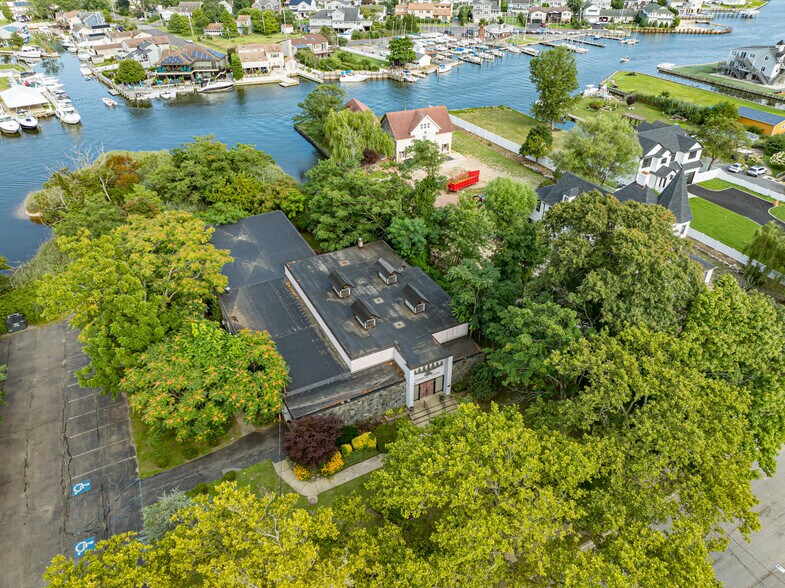 More Photos Of 270 Clocks Blvd, Massapequa Religious Facility For Sale