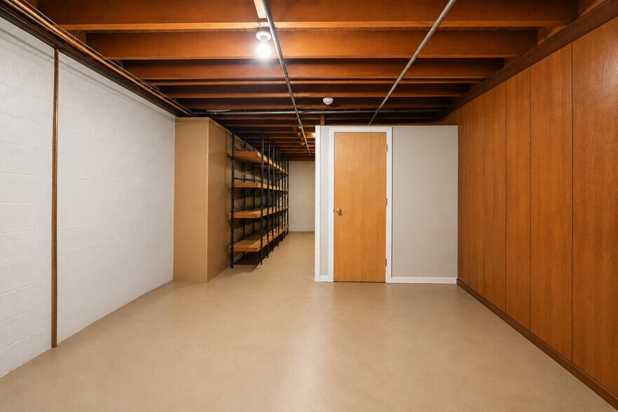 More Photos Of 616 E Palisade Ave, Englewood Cliffs Office For Sale