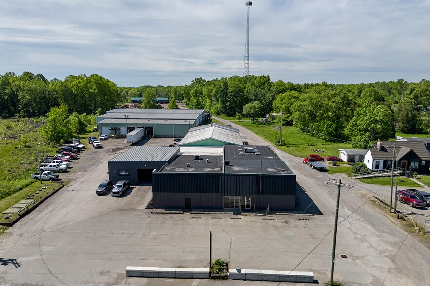 More Photos Of 7464 Sharon Mercer Rd, Mercer General Retail For Sale