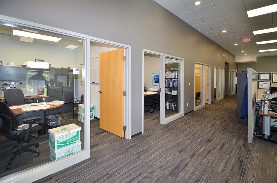 More Photos Of 970 S 29th St W, Billings Office For Sale