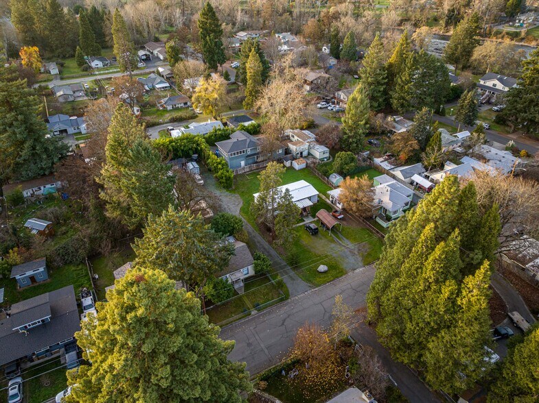 More Photos Of 1260 Plummer Ave, Grants Pass Land For Sale