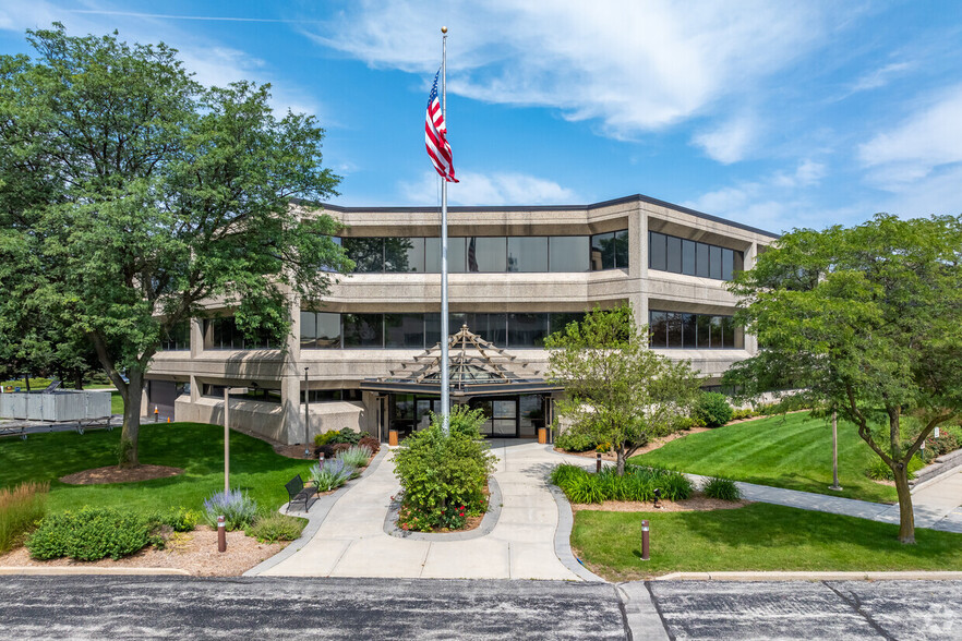 Primary Photo Of 250 S Executive Dr, Brookfield Office For Sale