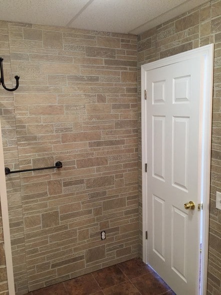 More Photos Of 259 Quincy St, Boston Warehouse For Lease